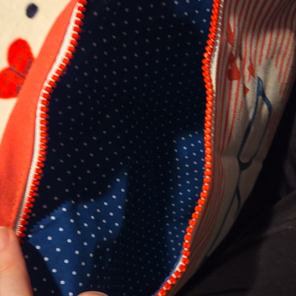 Cute dog wristlet - Picture 3 of 3
